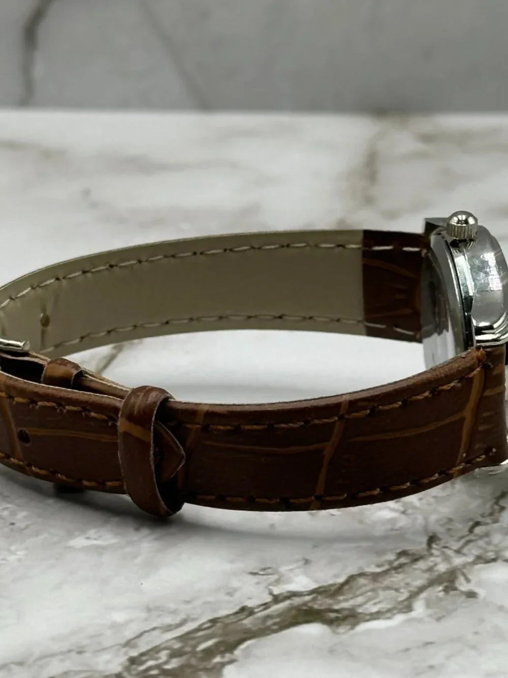 3/$30 Calvin Hill Watch Women Silver Tone White Dial 26MM Brown Band  8